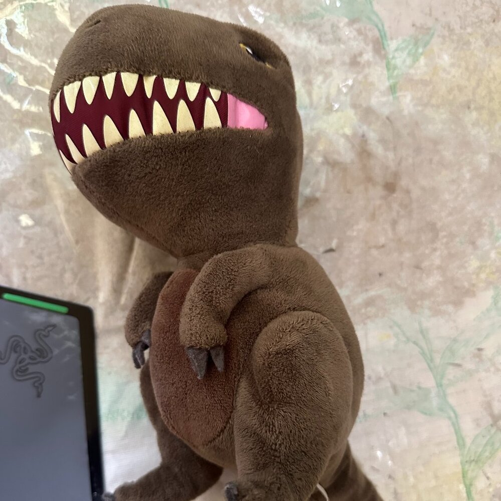 Jurassic Park World Universal Studios Plush Stuffed T REX Dinosaur 9” Soft 56814